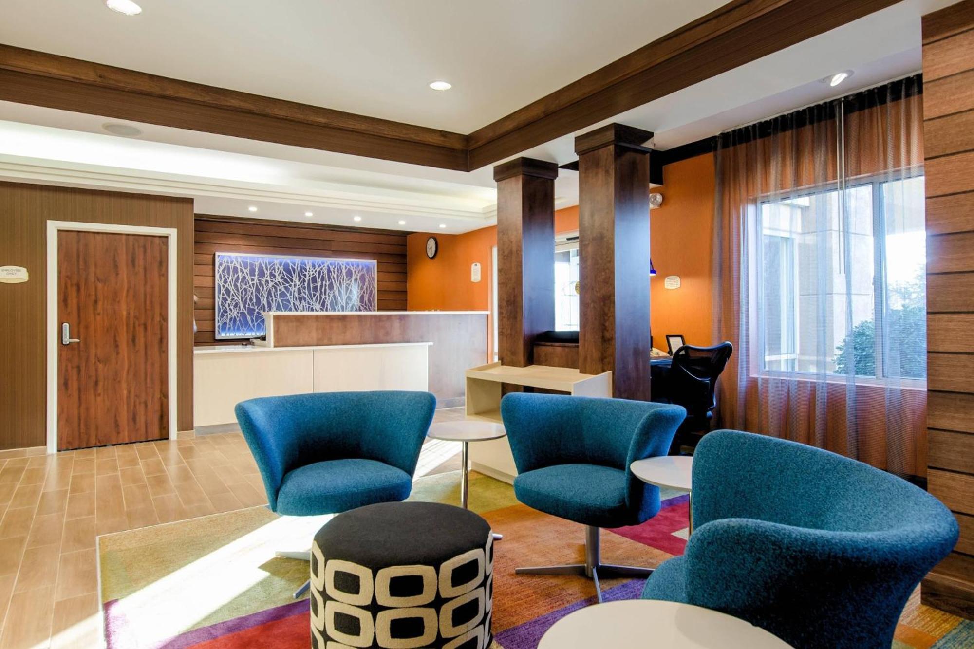 Fairfield Inn And Suites By Marriott Potomac Mills Вудбридж Екстер'єр фото