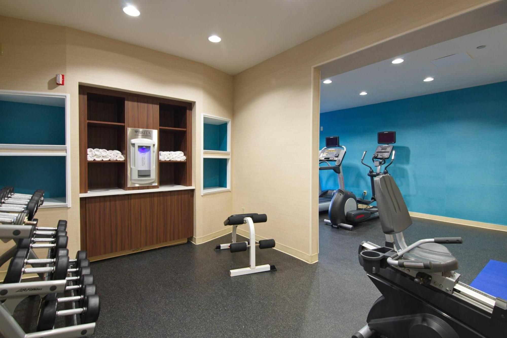 Fairfield Inn And Suites By Marriott Potomac Mills Вудбридж Екстер'єр фото