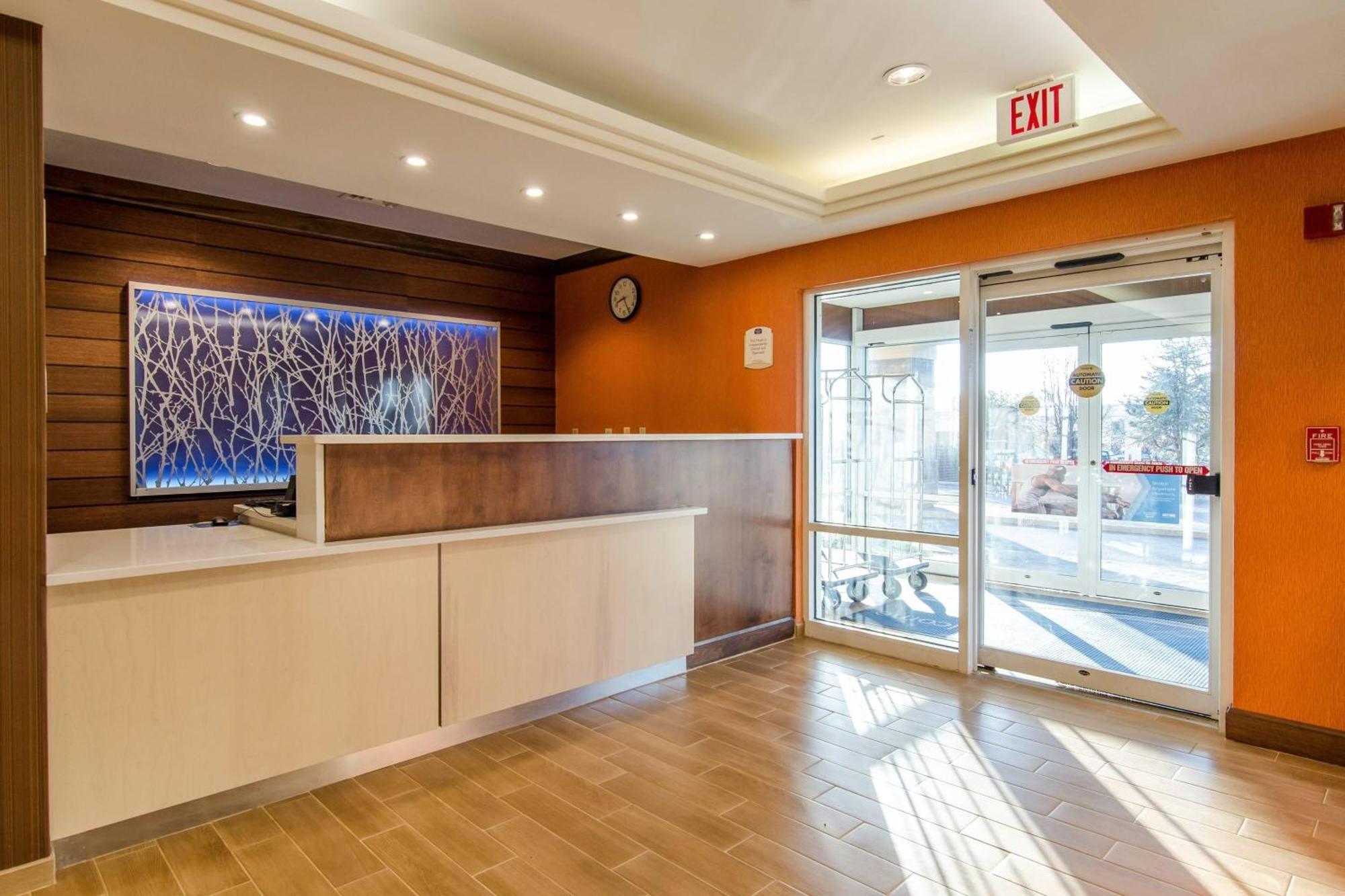 Fairfield Inn And Suites By Marriott Potomac Mills Вудбридж Екстер'єр фото
