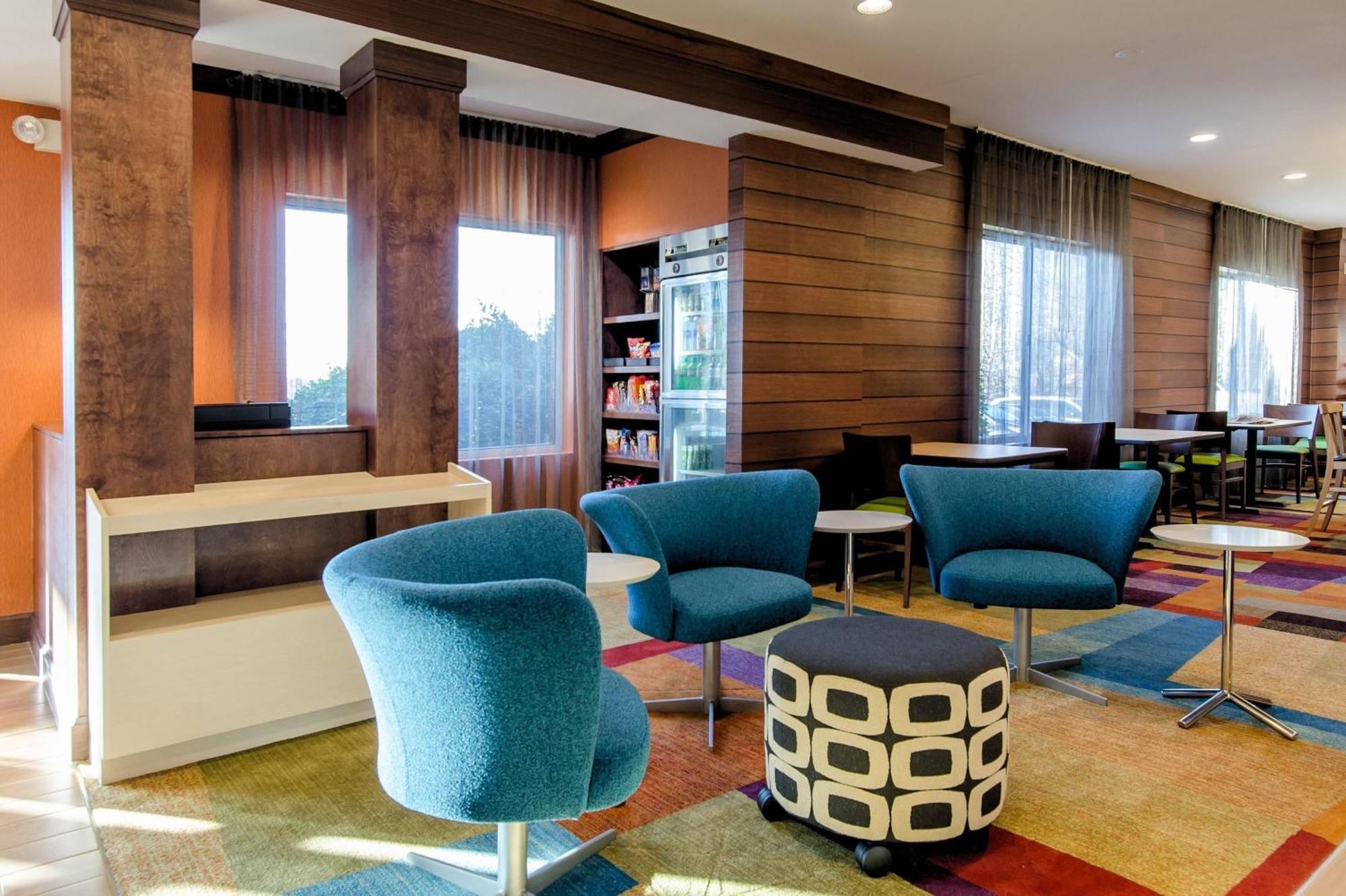 Fairfield Inn And Suites By Marriott Potomac Mills Вудбридж Екстер'єр фото