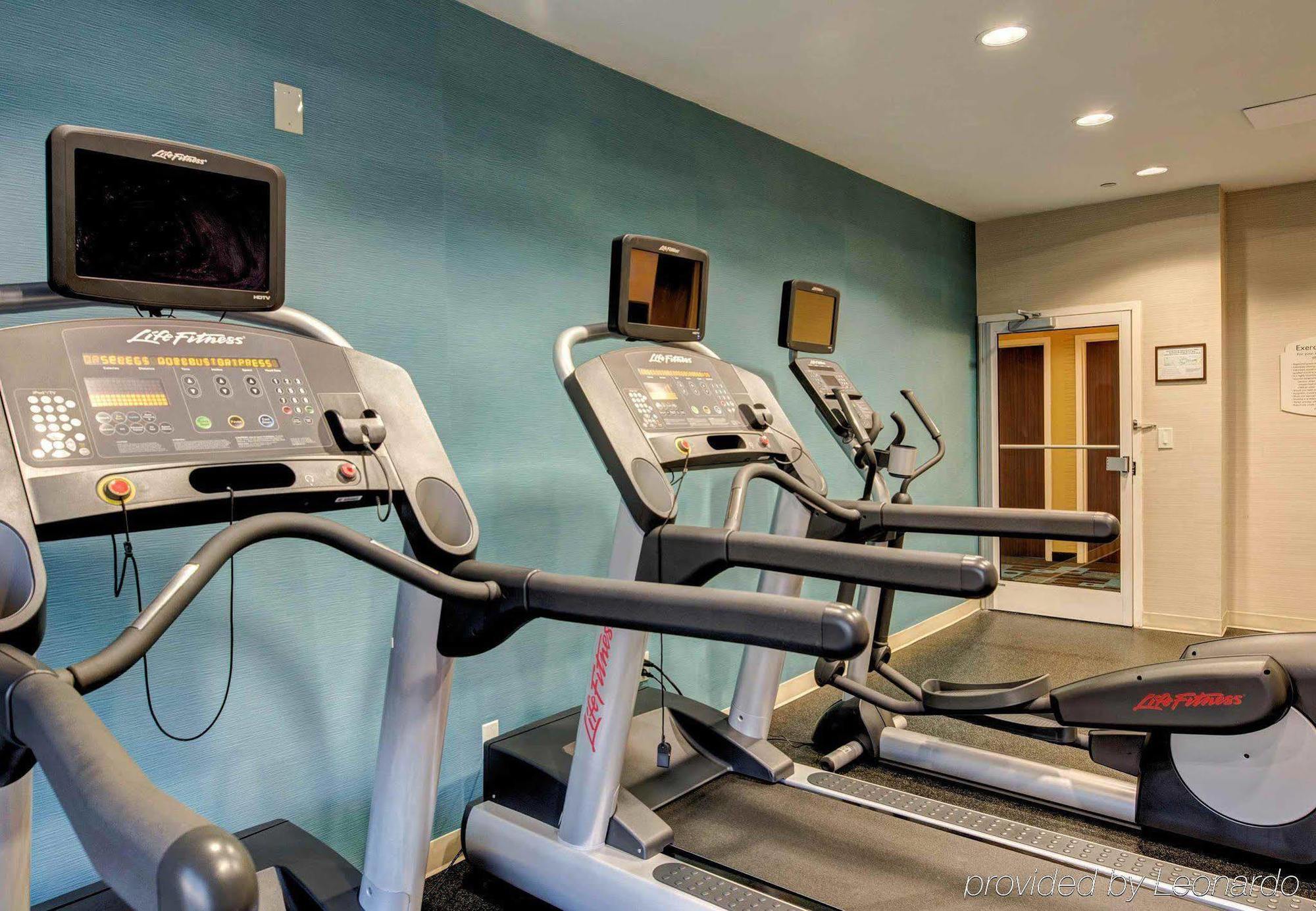 Fairfield Inn And Suites By Marriott Potomac Mills Вудбридж Екстер'єр фото