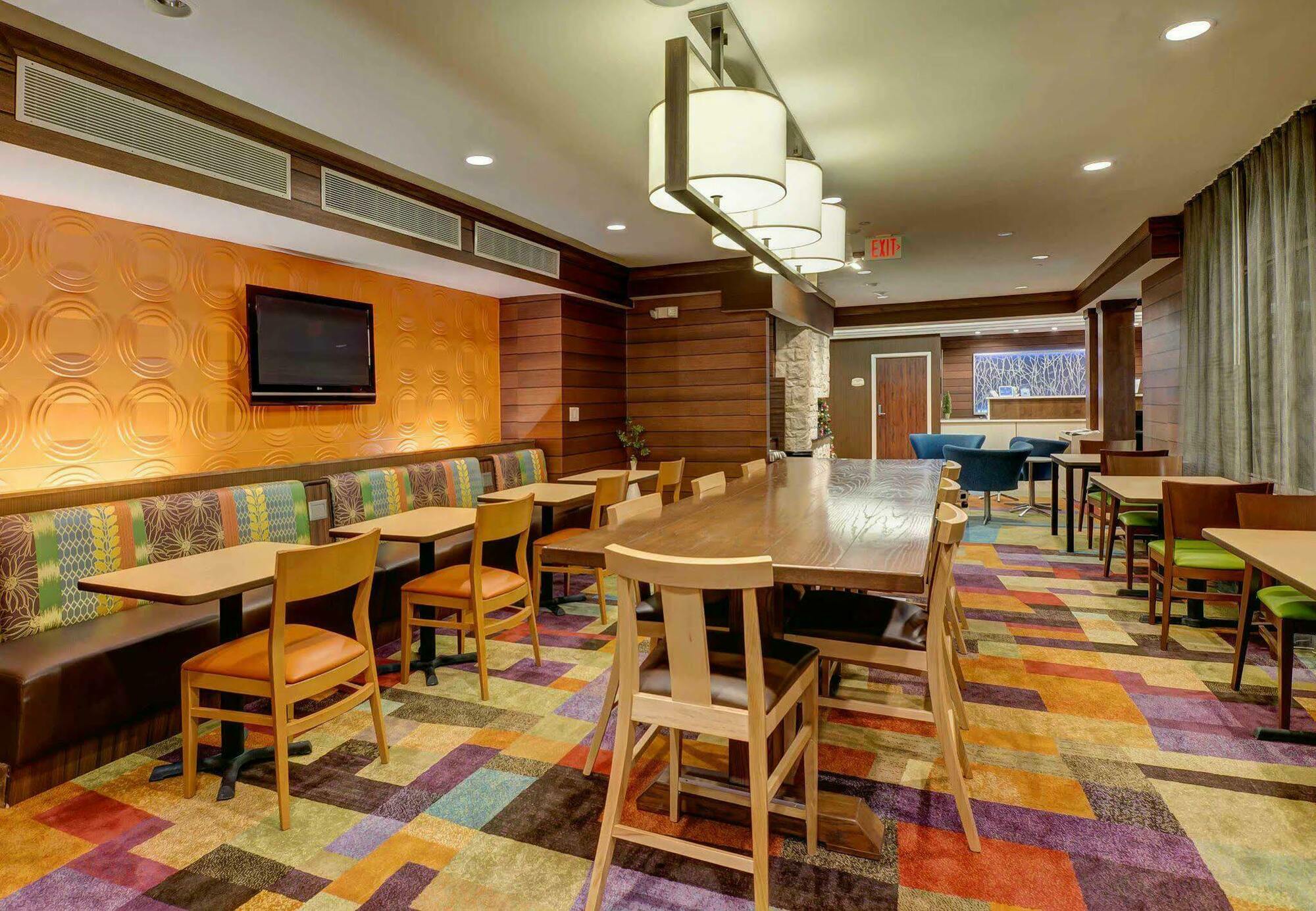 Fairfield Inn And Suites By Marriott Potomac Mills Вудбридж Екстер'єр фото