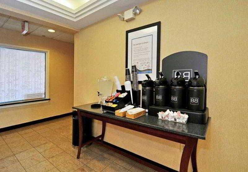 Fairfield Inn And Suites By Marriott Potomac Mills Вудбридж Екстер'єр фото